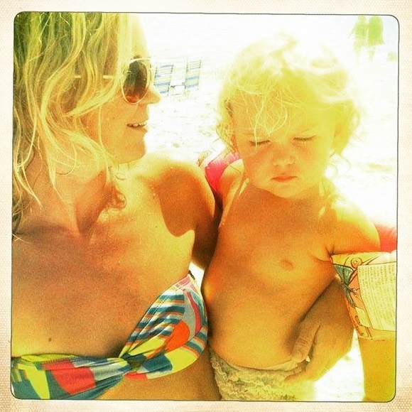 Meet your Posher, Mallory - Picture 1 of 1